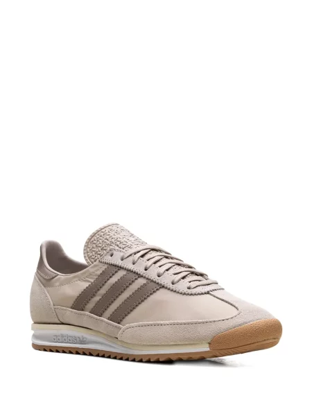 Hanorac Adidas alergare cu dungi roz
