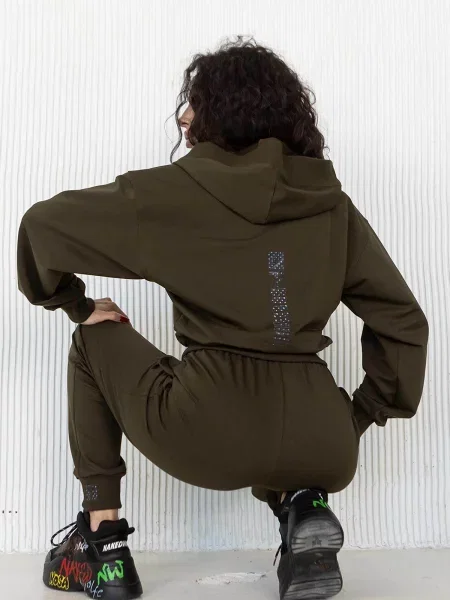 Женский спортивный костюм с капюшоном зелений