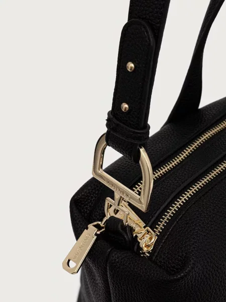 Кожаная сумка Valentino Bags