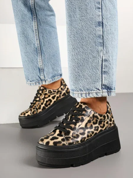 Sneakers maro