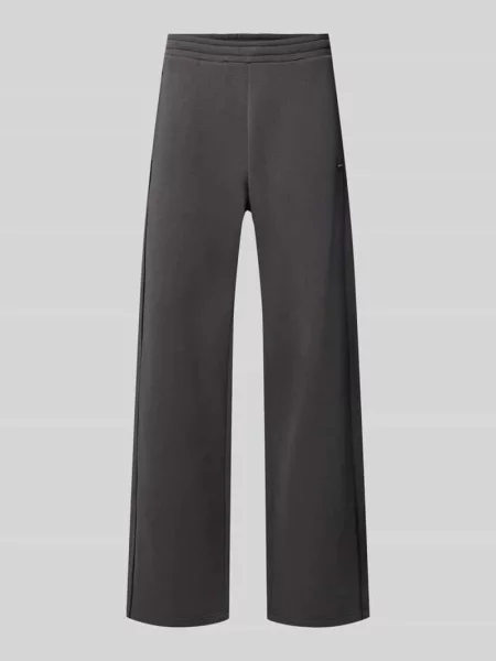 Spodnie dresowe o kroju straight fit z czystej bawełny z naszywką z logo Review