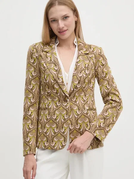 Gaudi sacou un singur rand de modelator bej