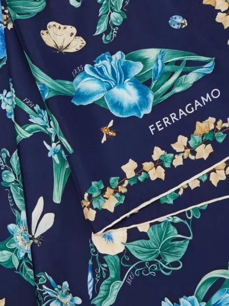 Fular Ferragamo de mătase cu imagine albastru