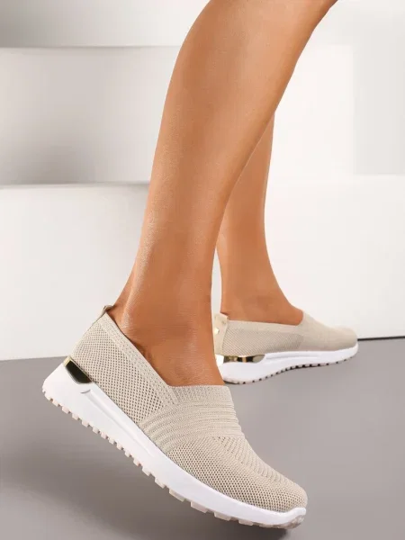 Teniși cu Inserție Metalică pe Călcâi Jestella bej