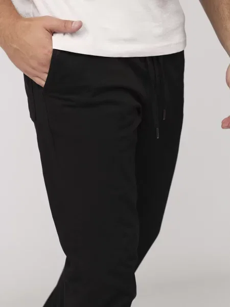 Джогери YUKI чорний