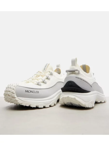 Sneakerși Moncler Trailgrip alb