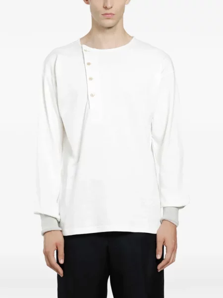 Tricou Taiga Takahashi cu guler henley alb