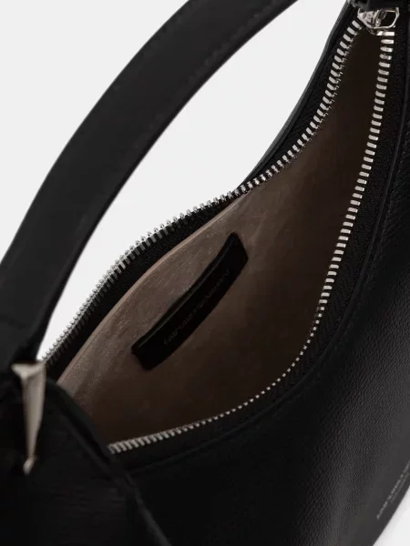 Кожаная сумка хобо Emporio Armani