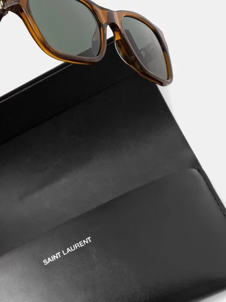 Солнцезащитные очки Saint Laurent
