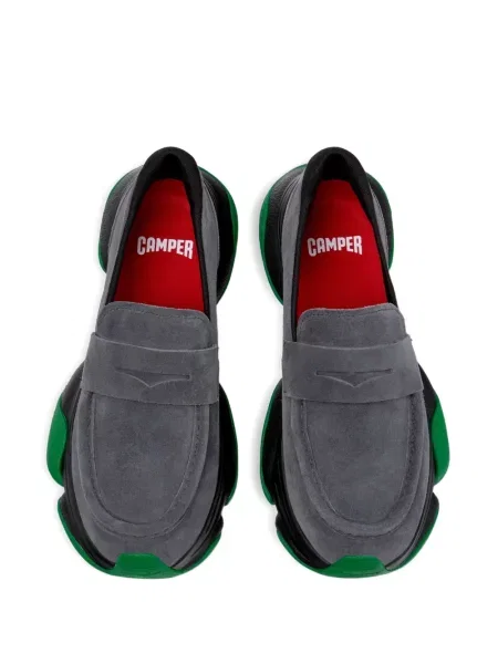 Pantofi loafer Camper din piele de căprioară gri