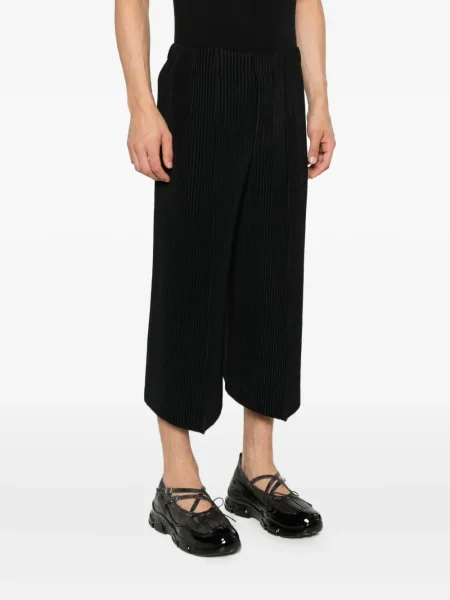 Plisuoti kelnės Homme Plissé Issey Miyake juoda