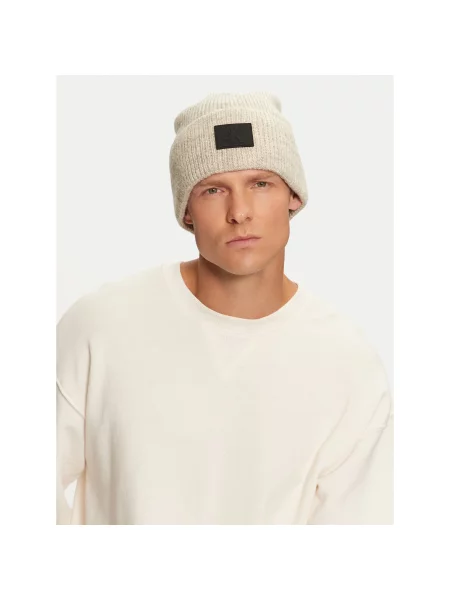 Pletena kapa Calvin Klein bež