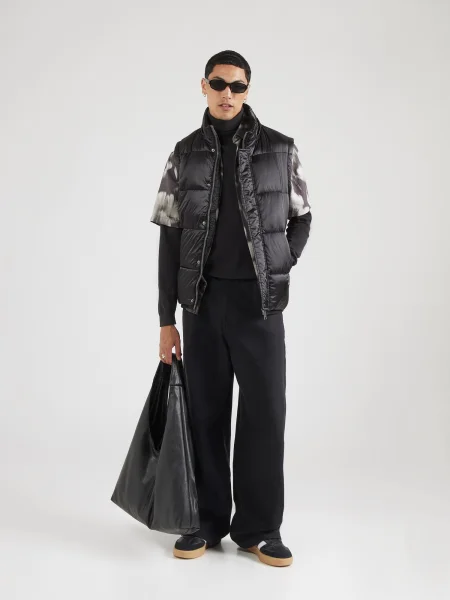 Guess Zimska jakna crna