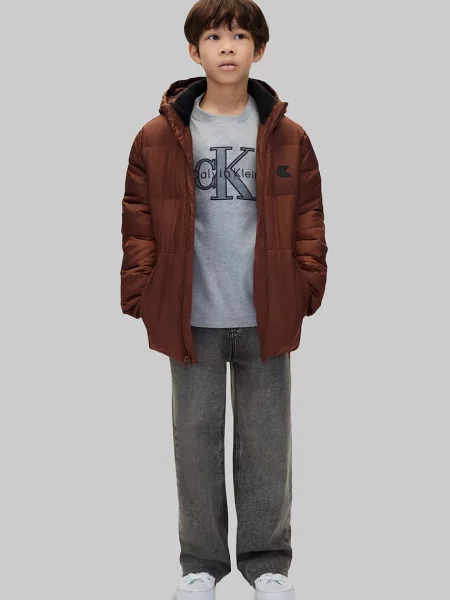 Calvin Klein Jeans капитонирано яке за деца кафяво