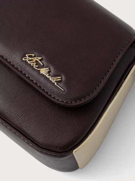 Кожаная сумка-багет Steve Madden