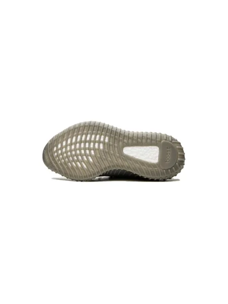 Pantofi Yeezy bej