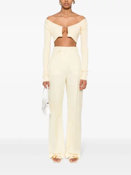 Kelnės Jacquemus įsiliepsnojo geltona