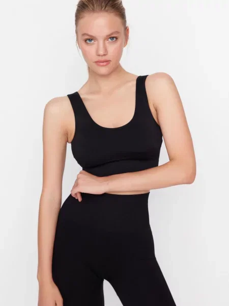 Trendyol Top negru