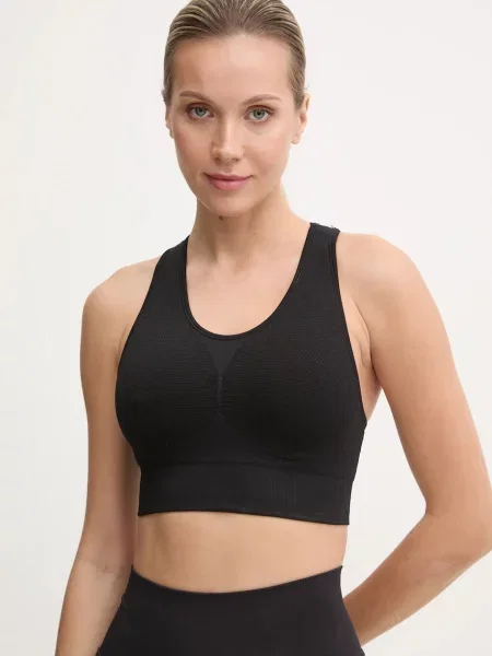 Сутиен за йога Casall Seamless Soft с изчистен дизайн черно