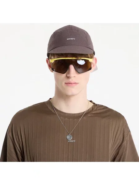 Шапка с козирки Satisfy