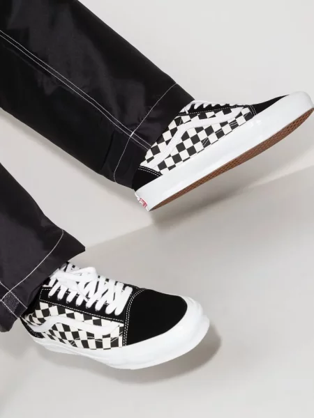 Sportbačiai Vans Old Skool juoda