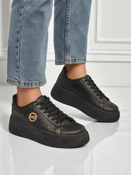 Sneakerși Resti din piele cu platformă negru