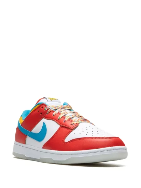 Sportbačiai Nike LeBron raudona