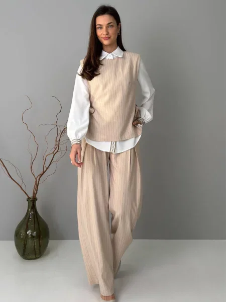 Классический жилет Nenka бежевый