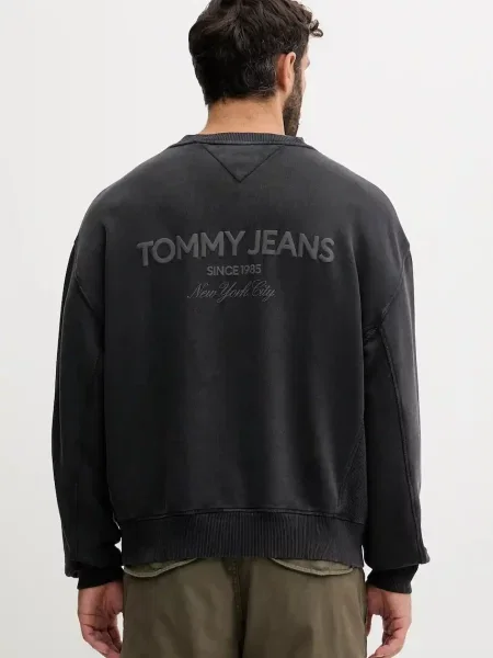 Dukserica Tommy Jeans s aplikacijom siva