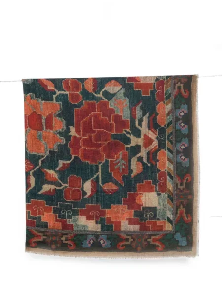 Fular Pierre-louis Mascia cu model floral cu imagine albastru
