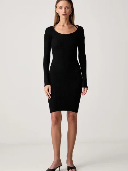 Guess rochie bodycon cu vâscoză MEGHAN negru