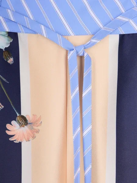 Pantaloni Liu Jo cu model floral