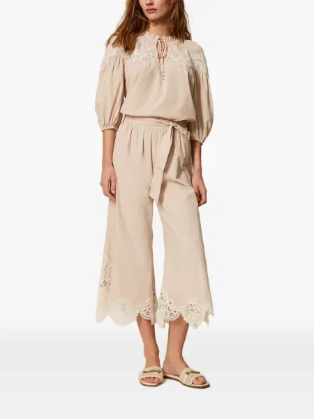 Pantaloni Twinset din dantelă