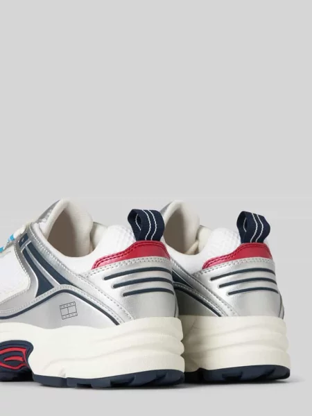 Sneakersy z detalem z logo model ‘ARCHIVE’ Tommy Jeans białe