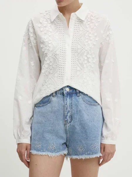 Дънков къс панталон Answear Lab с апликация с висока талия синьо