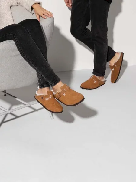 Замшевые тапочки Birkenstock