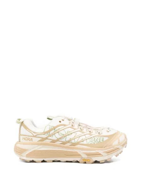 Sneakerși Hoka cu autograf