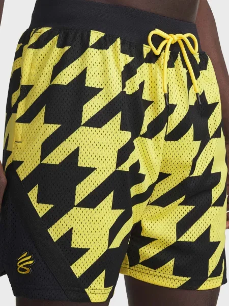 Короткие спортивные шорты Under Armour черные