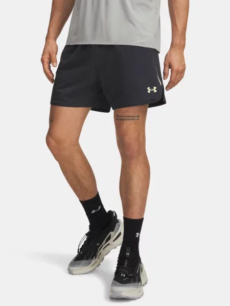 Pantaloni scurți Under Armour alergare negru