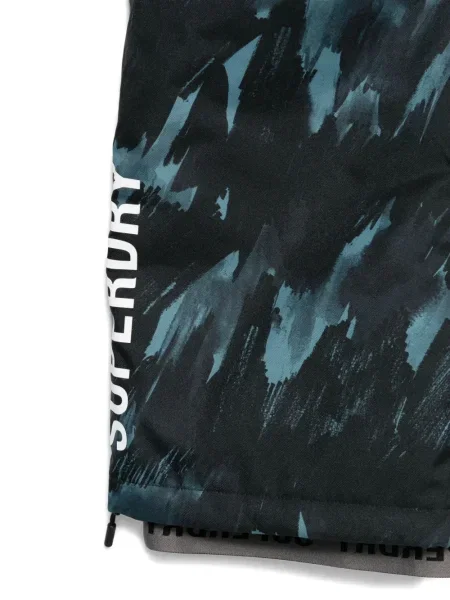 Pantaloni Superdry cu model camuflaj negru