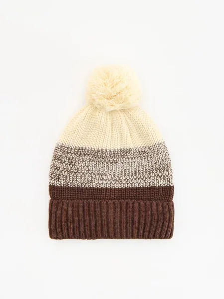 Reserved Beanie sapka bojttal barna