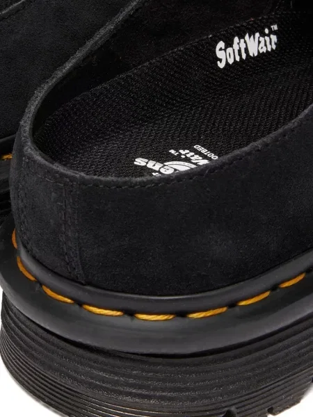 Замшеві шльопанці Dr. Martens ZebZag AnyWair Mule чорний