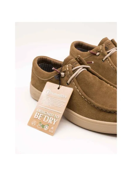 Pantofi Natural World maro