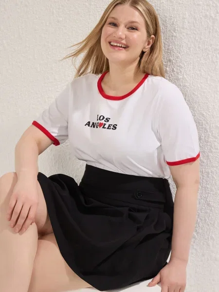 Trendyol Curve Tricou roșu cranberry / negru alb