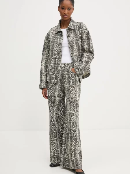 Джинсова куртка Answear Lab перехідна oversize бежевий