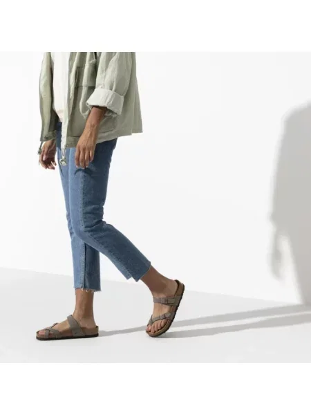 Sandały Birkenstock z nubuku z kamieniami szare