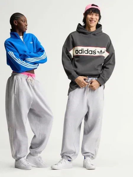 Спортивные штаны Adidas серые