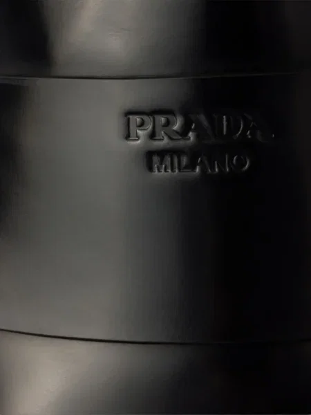 Pantofi loafer Prada din piele negru
