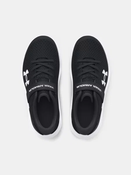 Маратонки Under Armour черно