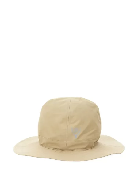 Шапка South2 West8